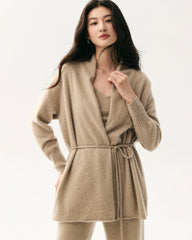 Cardigan en 100 % cachemire à col châle et ceinture