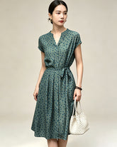Robe en soie 19 mommes coupe A avec ceinture et pois