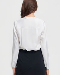 Blouse en soie 22 momme à col lavallière et manches longues