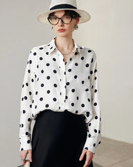 Blouse en soie à pois
