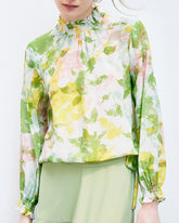 Blouse en soie à volants et imprimé fleuri