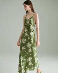 Robe en soie verte à imprimé fleuri
