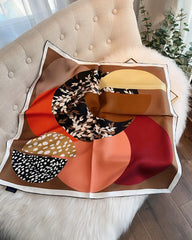 Foulard en soie géométrique à ombre de feuilles