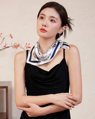 Foulard en soie à motif nautique