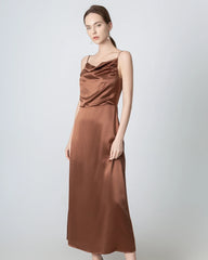 Robe Maxi en Soie à Col Bénitier et Plissé