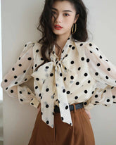 Chemisier en Soie à Pois et Col Nœud