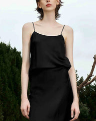 Camisole en soie à col plongeant