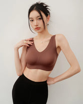 Soutien-gorge en soie à bretelles larges sans couture