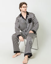 Ensemble de Pyjama en Soie pour Homme à Rayures Noires et Blanches