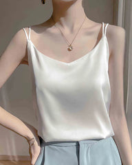 Débardeur en Soie à Bretelles Spaghetti Croisées au Dos