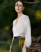 Blouse cache-cœur en soie