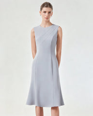 Robe midi sans manches en triacétate avec ourlet évasé
