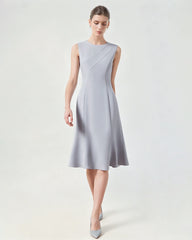 Robe midi sans manches en triacétate avec ourlet évasé