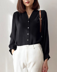 Blouse en Soie à Col en V et Épaules Plissées