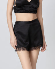 Short de Pyjama en Soie Noire pour Femme avec Détail en Dentelle