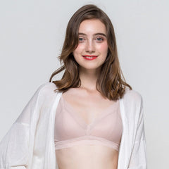 Bralette en Soie Confortable et Concis avec Dentelle