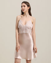 Robe de Nuit en Soie avec Dentelle