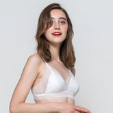 Bralette en Soie Confortable et Concis avec Dentelle