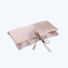 Set de voyage en soie 3 pièces avec sac de rangement, chaussons et masque pour les yeux