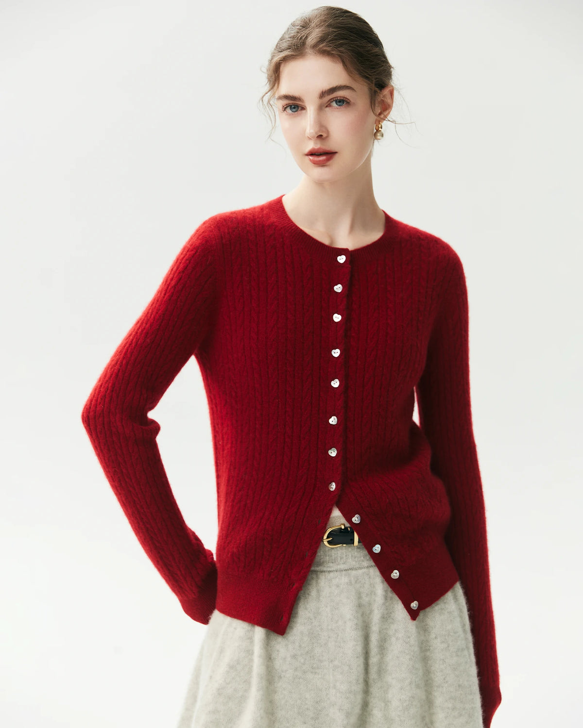 Cardigan en 100 % cachemire à maille torsadée avec boutons cœur