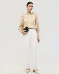 Blouse en soie 19 momme avec détail de rose fait main