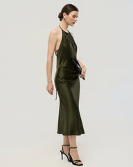 Robe dos nu en soie 22 mommes