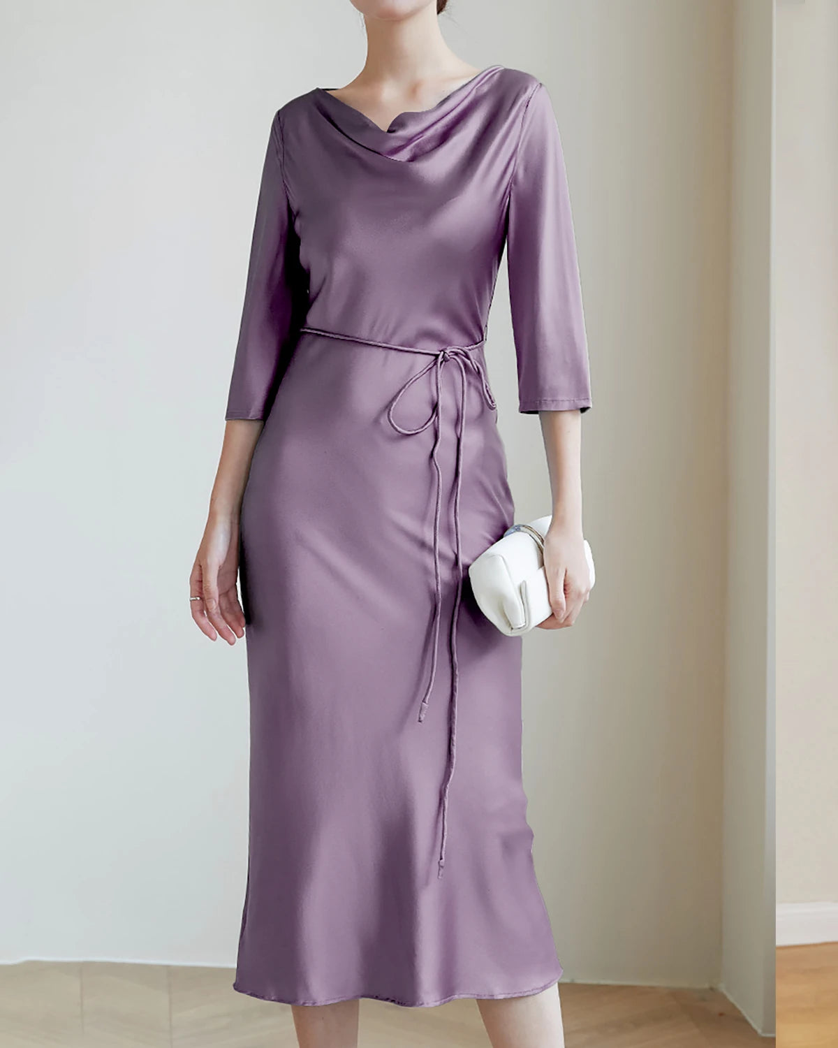 Robe en soie 30 momme à encolure drapée