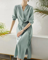 Robe chemise midi en soie 30 momme à cordon de serrage