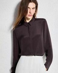 Chemise en Soie Boutonnée Intemporelle 30 Momme
