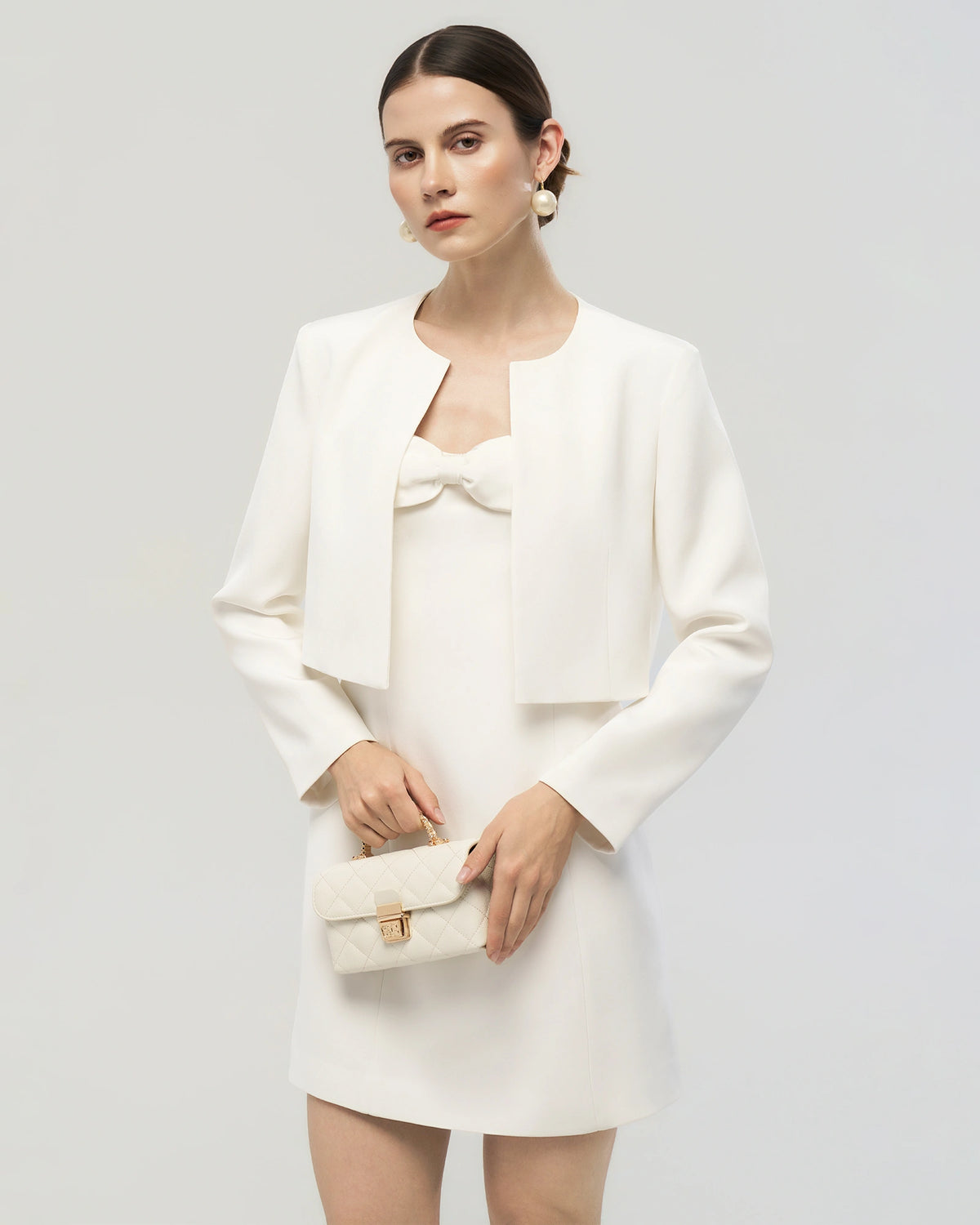 Veste courte en soie 40 mommes