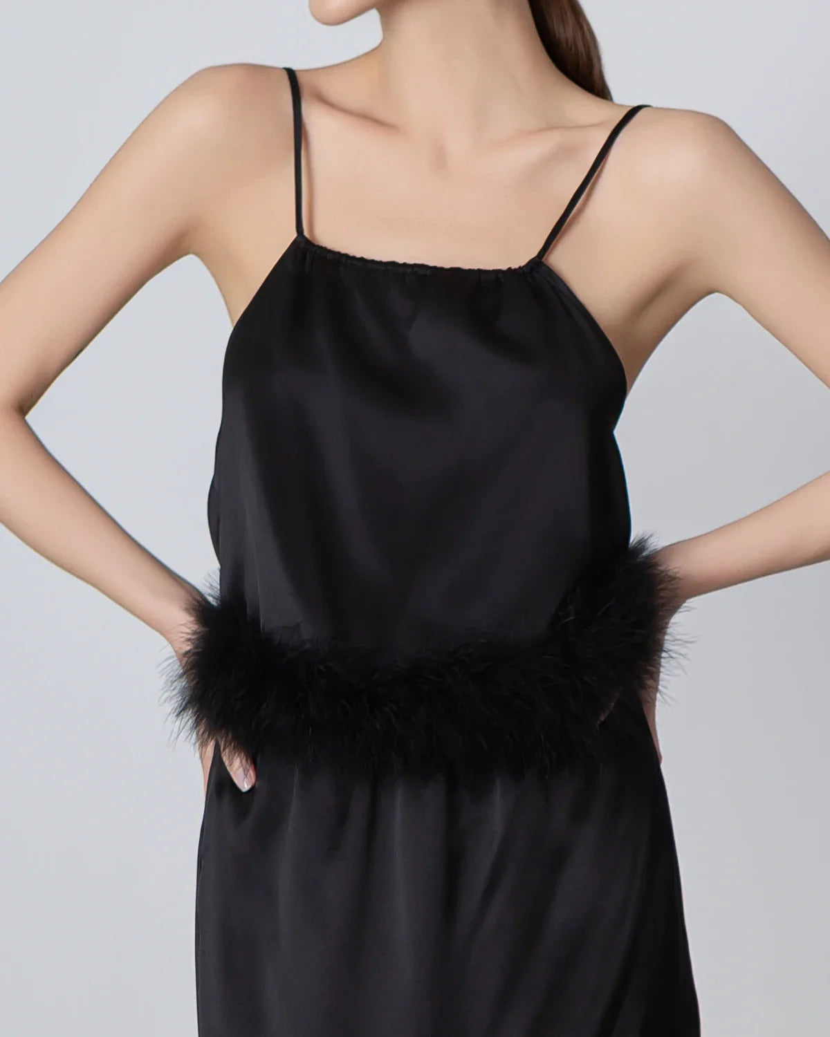 Ensemble Camisole en Soie Décolleté Dos Nu et Jupe Maxi en Soie