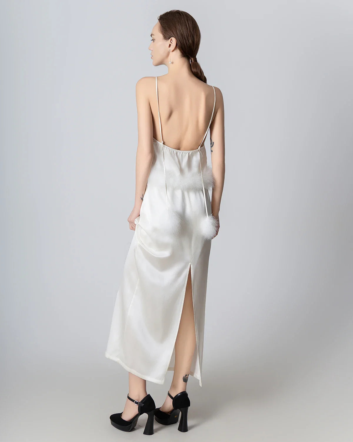 Ensemble Camisole en Soie Décolleté Dos Nu et Jupe Maxi en Soie