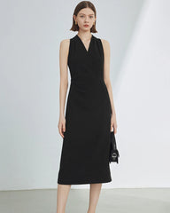 Robe midi noire en soie sans manches