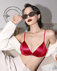 Soutien-gorge triangle en soie sans armature avec bande en U