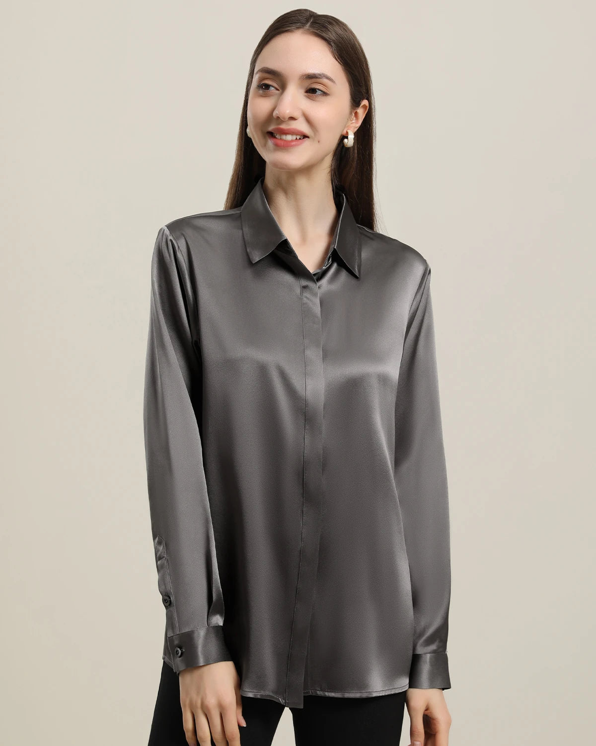 Chemise en Soie 22 Momme avec Boutons Cachés pour Femme Dark Grey