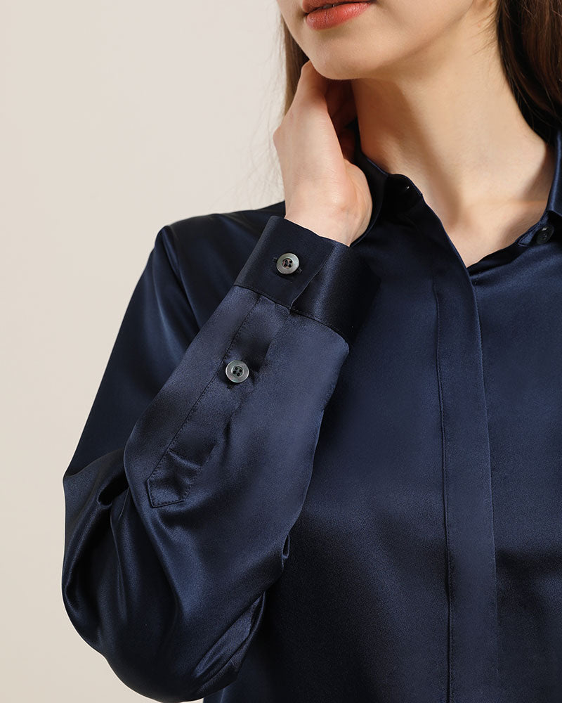 Chemise en Soie 22 Momme avec Boutons Cachés pour Femme Navy