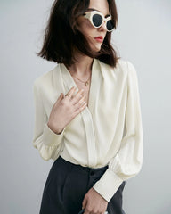 Blouse en Soie à Décolleté en V Profond Chic