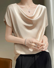 Blouse en soie à col bénitier