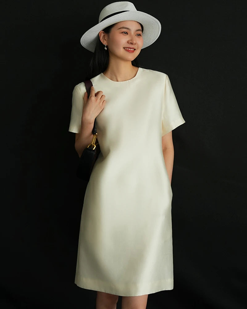 Robe midi en soie et laine manches courtes