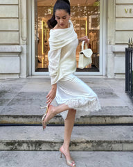 Jupe midi en soie coupe biais avec bordure en dentelle