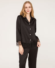 Ensemble de Pyjama en Soie avec Bordure en Dentelle Élégante