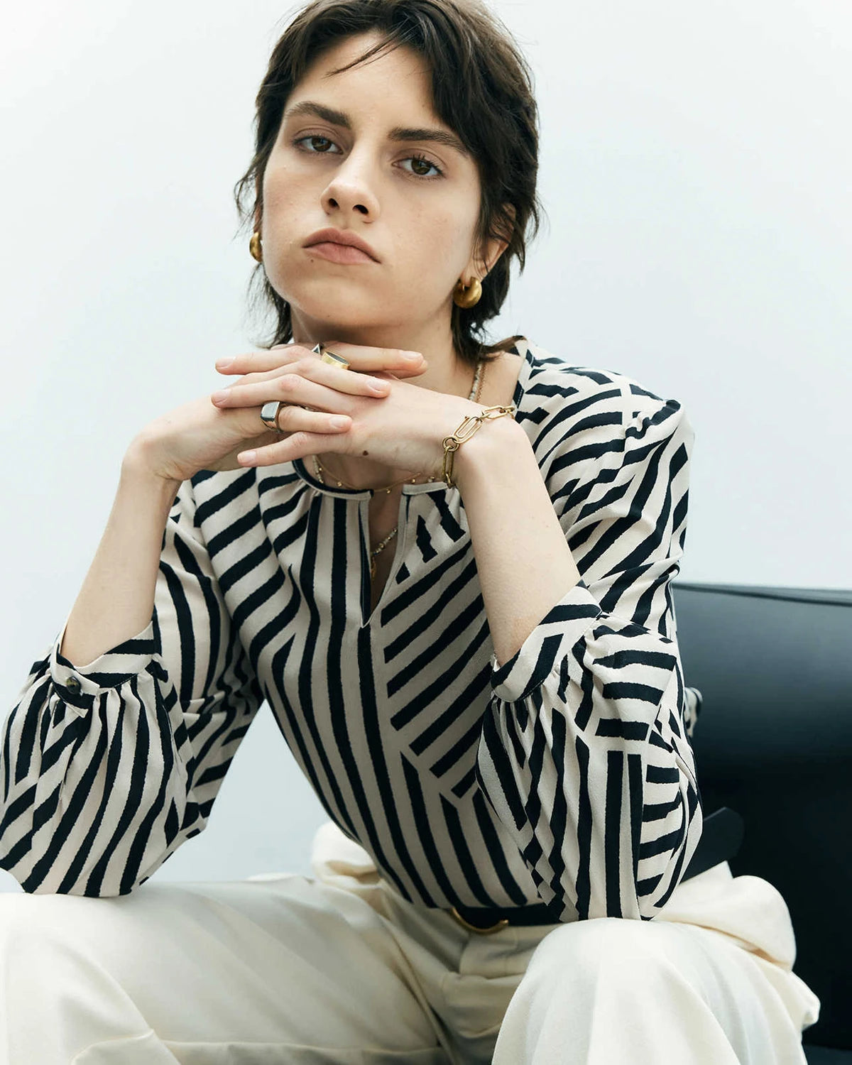 Blouse en soie à rayures géométriques