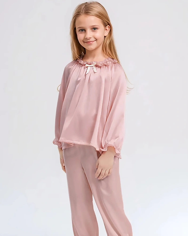Pyjama en soie pour fille à volants