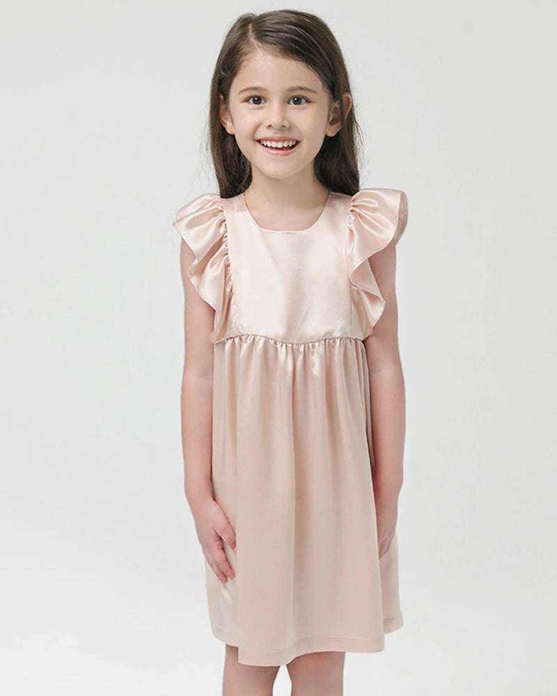 Chemise de nuit en soie pour fille avec manches à volants