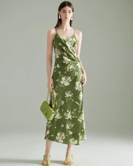 Robe en soie verte à imprimé fleuri