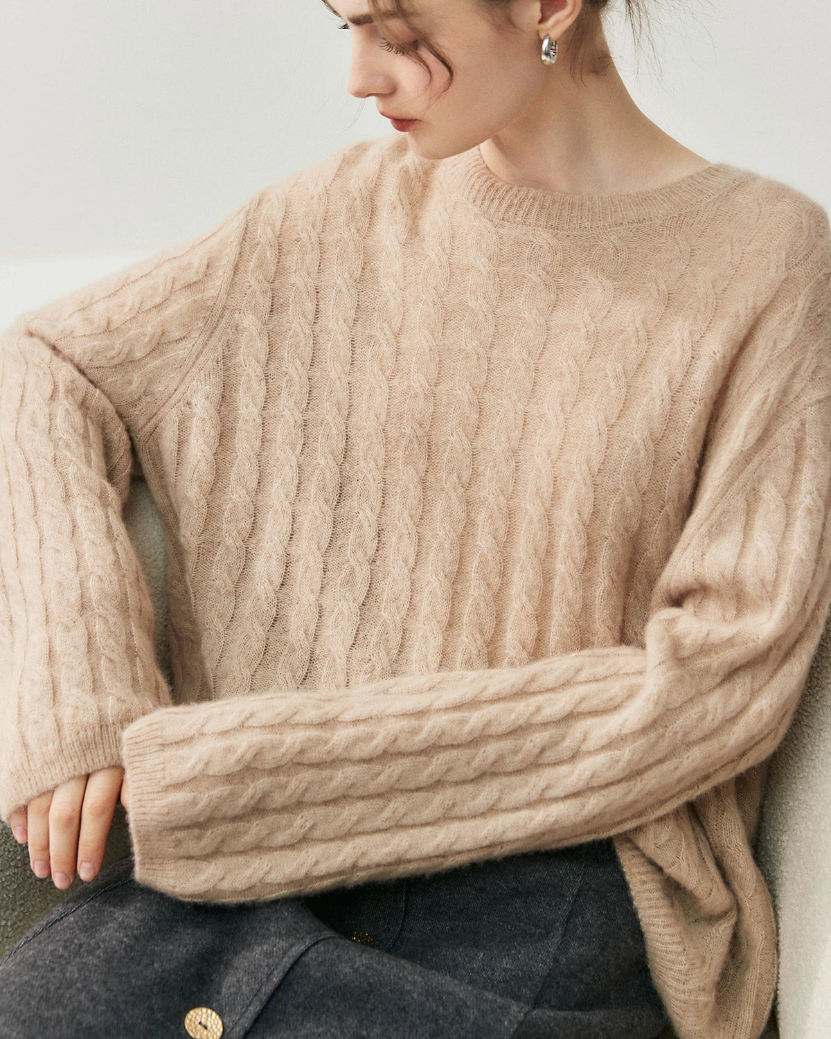 Pull torsadé léger en soie et cachemire