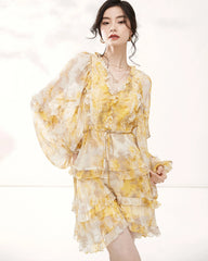 Robe Mini en Soie Jaune à Manches Longues avec Volants