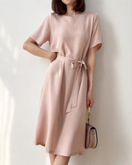 Robe en Soie Ample avec Ceinture