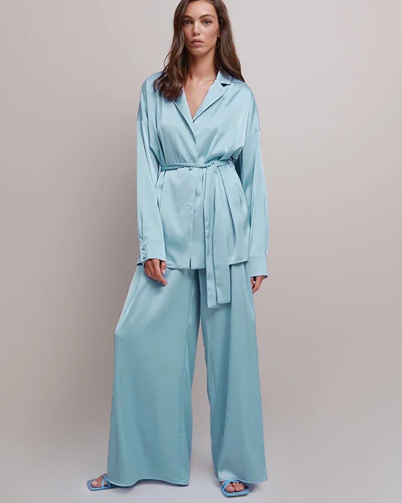 Ensemble de Pyjama en Soie Oversize avec Ceinture