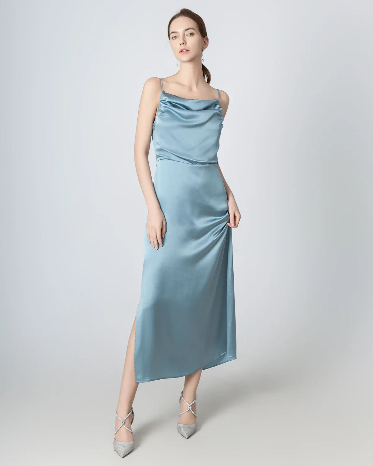 Robe Maxi en Soie à Col Bénitier et Plissé